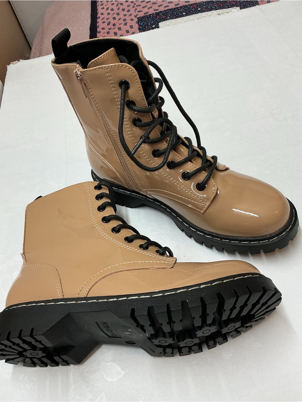 UNIONBAY Tan Patent Combat Boots with Black Laces